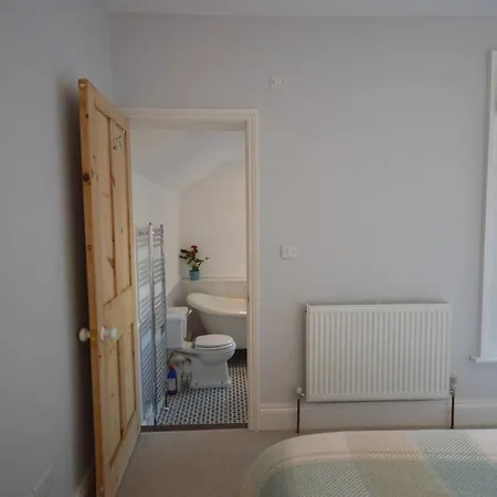 Bright & Homely 2 Bed House In Bedminster Lägenhet *