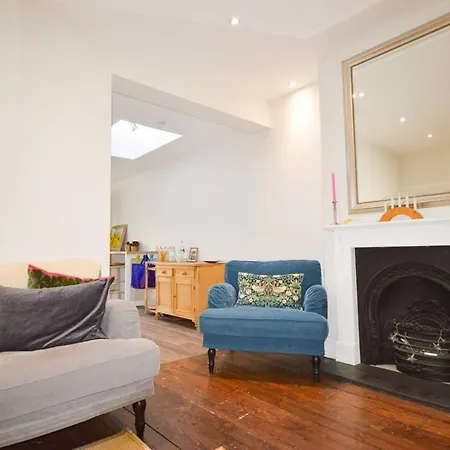 Bright & Homely 2 Bed House In Bedminster Lejlighed Bristol