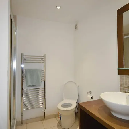 Bright & Homely 2 Bed House In Bedminster Lägenhet Bristol